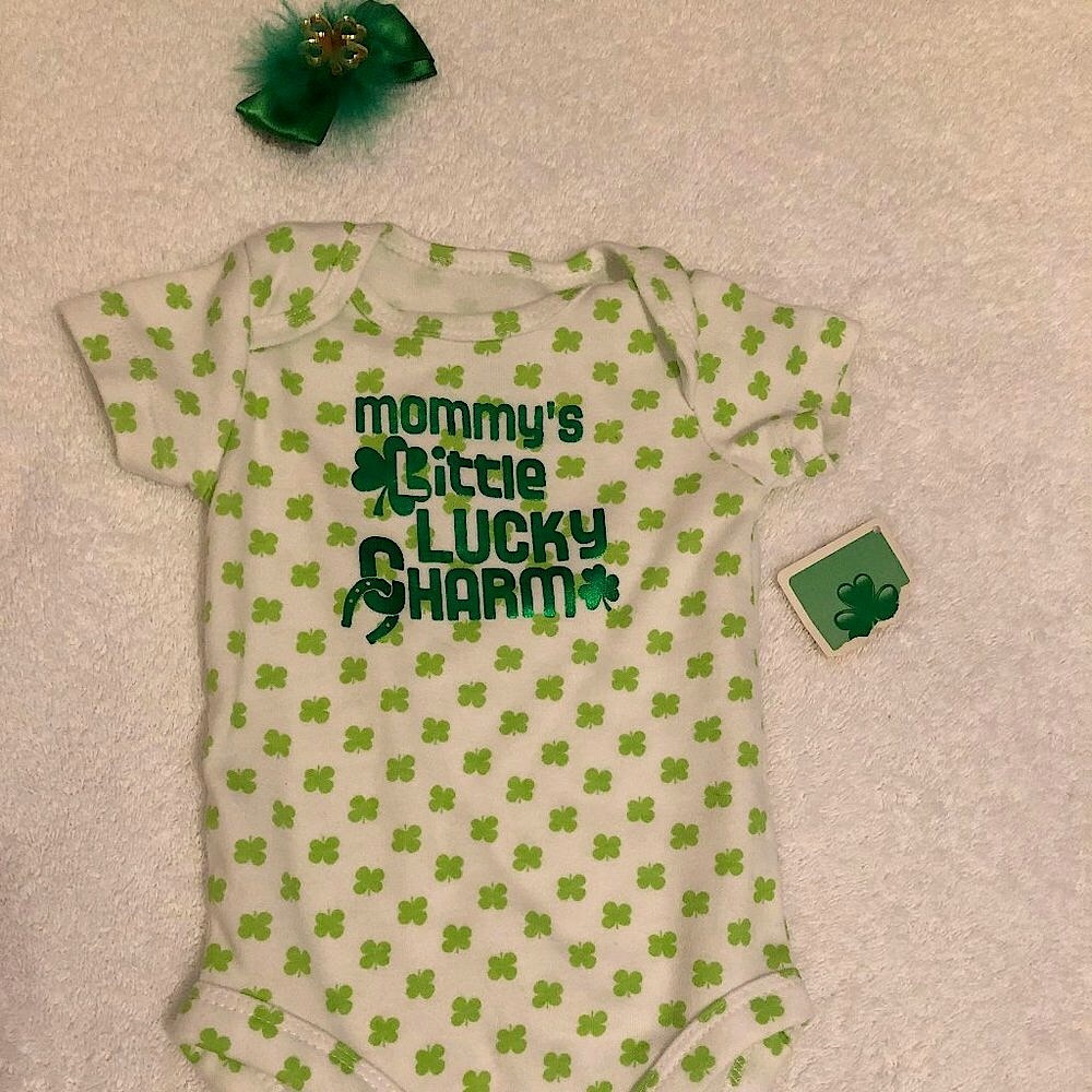 Mommy's Little Lucky Charm St. Patricks Day outfit